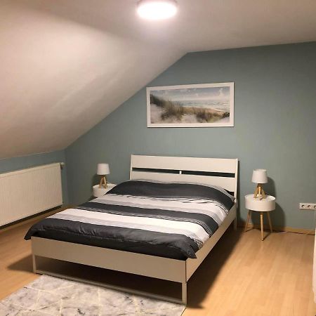 Cozy 120M² Apartment With 3 Bedrooms And 1 Home Cinema Useldange Экстерьер фото